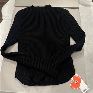 Cider Elegant Black Knit Top